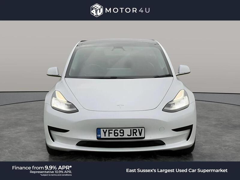 TESLA Model 3 Standard Range Plus Saloon 4dr Electric Auto RWD (241 bhp) Saloon Automatic Electric - U10314