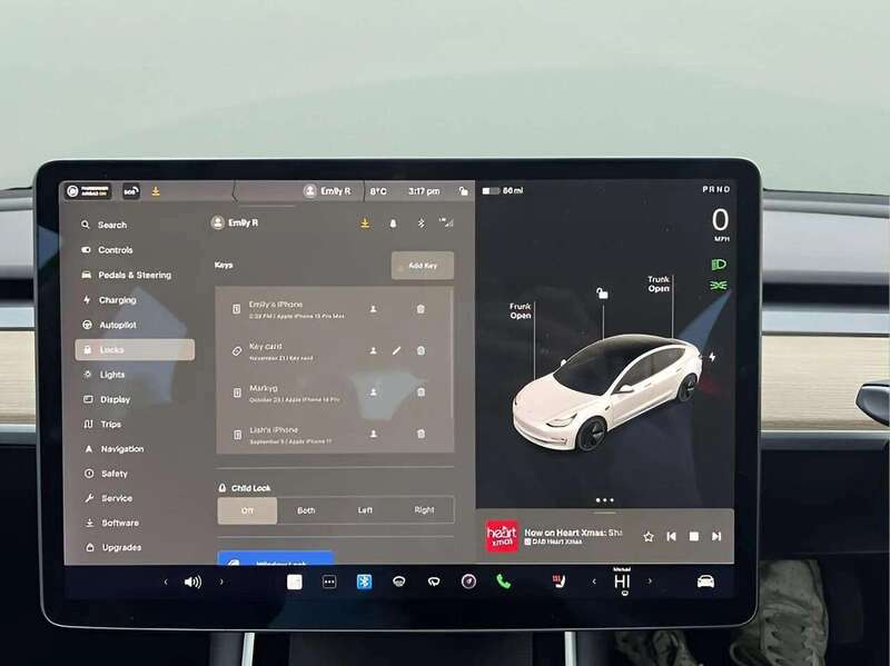 TESLA Model 3 Standard Range Plus Saloon 4dr Electric Auto RWD (241 bhp) Saloon Automatic Electric - U10314