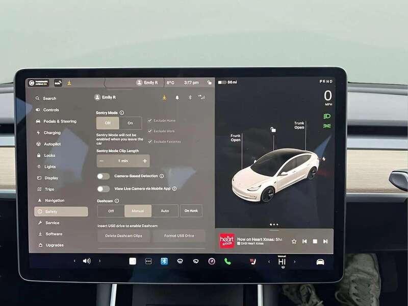TESLA Model 3 Standard Range Plus Saloon 4dr Electric Auto RWD (241 bhp) Saloon Automatic Electric - U10314