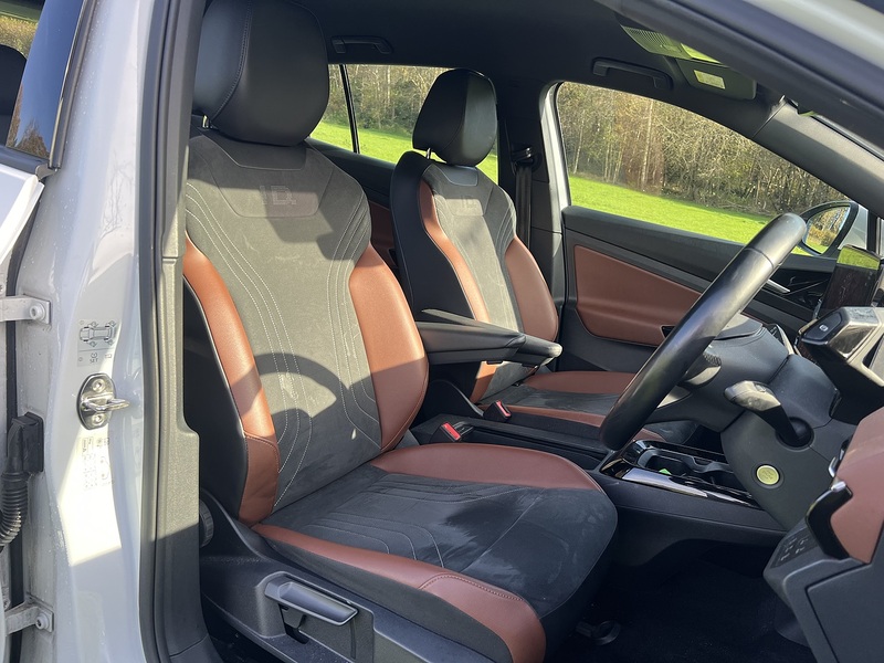 Volkswagen ID.4 Pro Performance 77kWh Life SUV 5dr Electric Auto (204 ps) - U10315