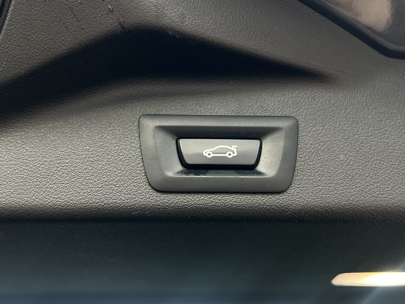 BMW X5 3.0 30d MHT M Sport SUV 5dr Diesel Hybrid Auto xDrive Euro 6 (s/s) (286 ps) - U10319