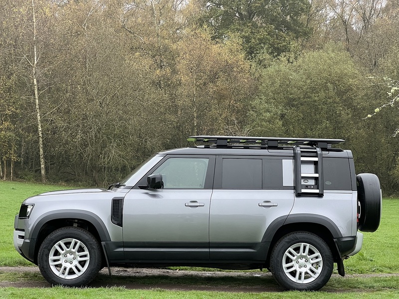 Land Rover Defender 110 3.0 D200 MHEV S SUV 5dr Diesel Auto 4WD Euro 6 (s/s) (200 ps) SUV Automatic Diesel | FULL LAND ROVER - U10324