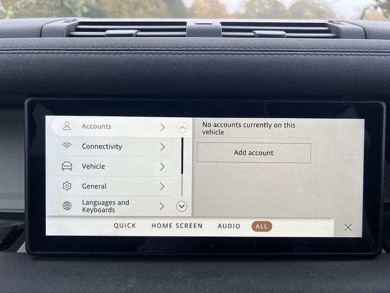 Land Rover Defender 110 3.0 D200 MHEV S SUV 5dr Diesel Auto 4WD Euro 6 (s/s) (200 ps) SUV Automatic Diesel | FULL LAND ROVER - U10324