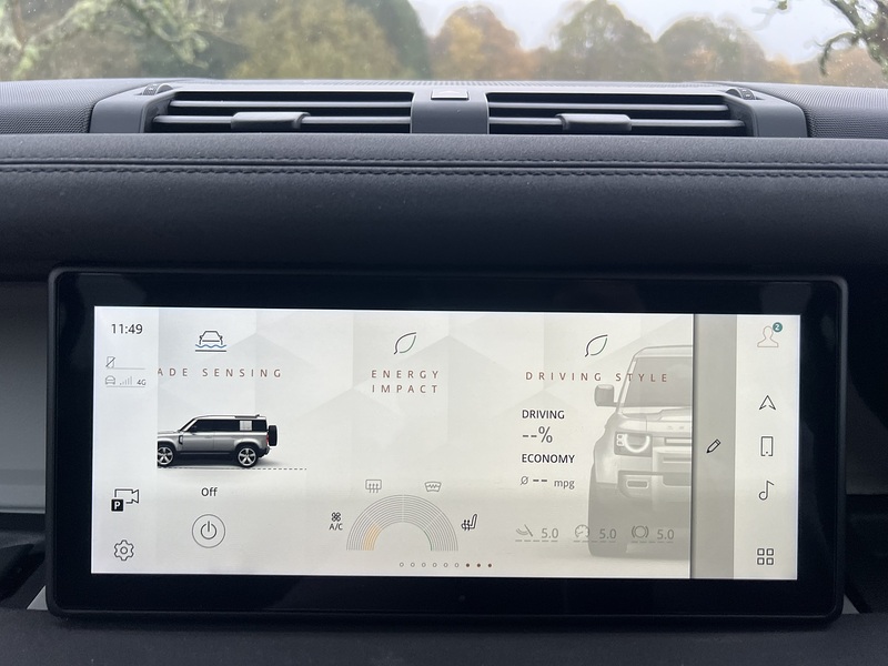 Land Rover Defender 110 3.0 D200 MHEV S SUV 5dr Diesel Auto 4WD Euro 6 (s/s) (200 ps) SUV Automatic Diesel | FULL LAND ROVER - U10324