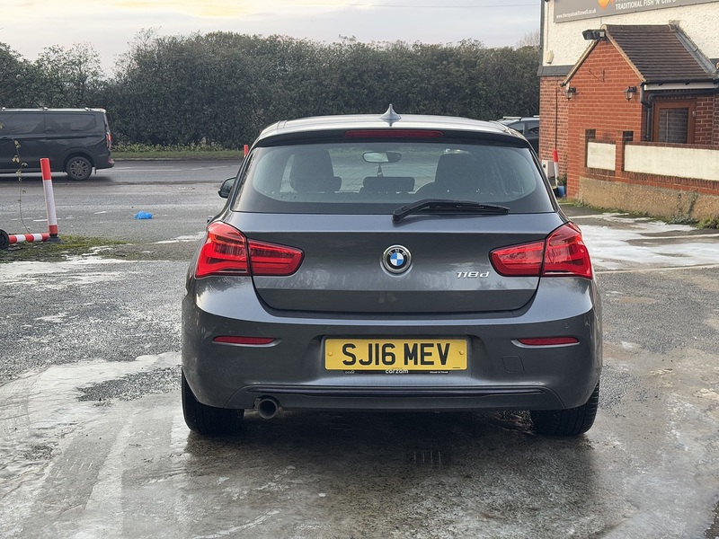 BMW 1 Series 2.0 118d Sport Hatchback 5dr Diesel Manual Euro 6 (s/s) (150 ps) - U10329