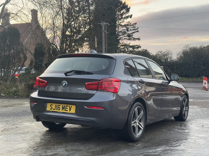 BMW 1 Series 2.0 118d Sport Hatchback 5dr Diesel Manual Euro 6 (s/s) (150 ps) - U10329