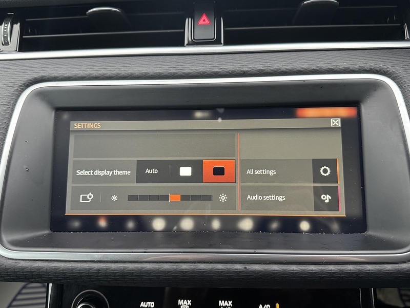 Land Rover Range Rover Evoque 2.0 D150 SUV 5dr Diesel Manual FWD Euro 6 (s/s) (150 ps) - U10352