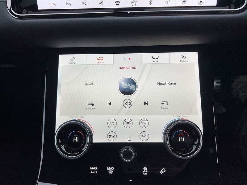 Land Rover Range Rover Evoque 2.0 D180 MHEV R-Dynamic SE SUV 5dr Diesel Auto 4WD Euro 6 (s/s) (180 ps) - U10360