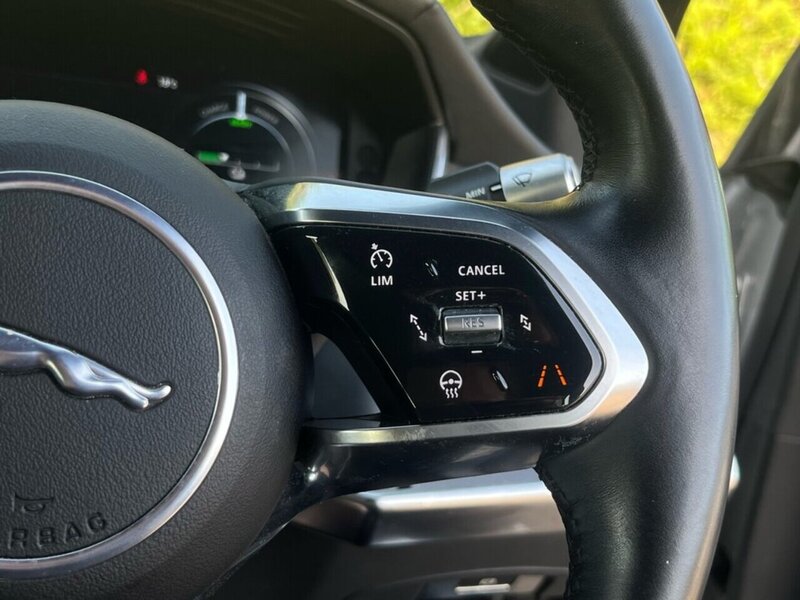 Jaguar I-PACE 400 90kWh SE SUV 5dr Electric Auto 4WD (400 ps) - U10375