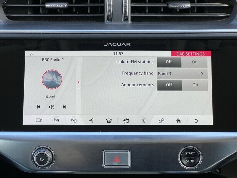 Jaguar I-PACE 400 90kWh SE SUV 5dr Electric Auto 4WD (400 ps) - U10375