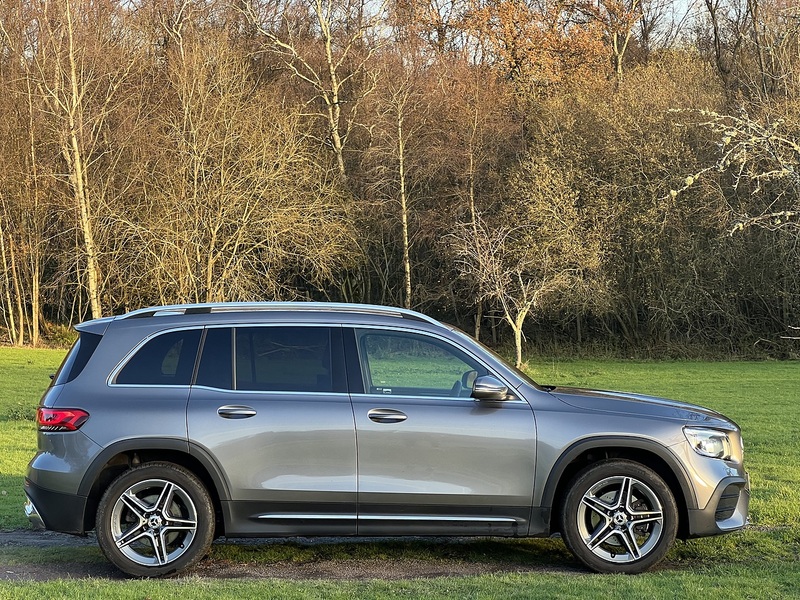 Mercedes-Benz GLB 1.3 GLB200 AMG Line SUV 5dr Petrol 7G-DCT Euro 6 (s/s) (163 ps) - U10386
