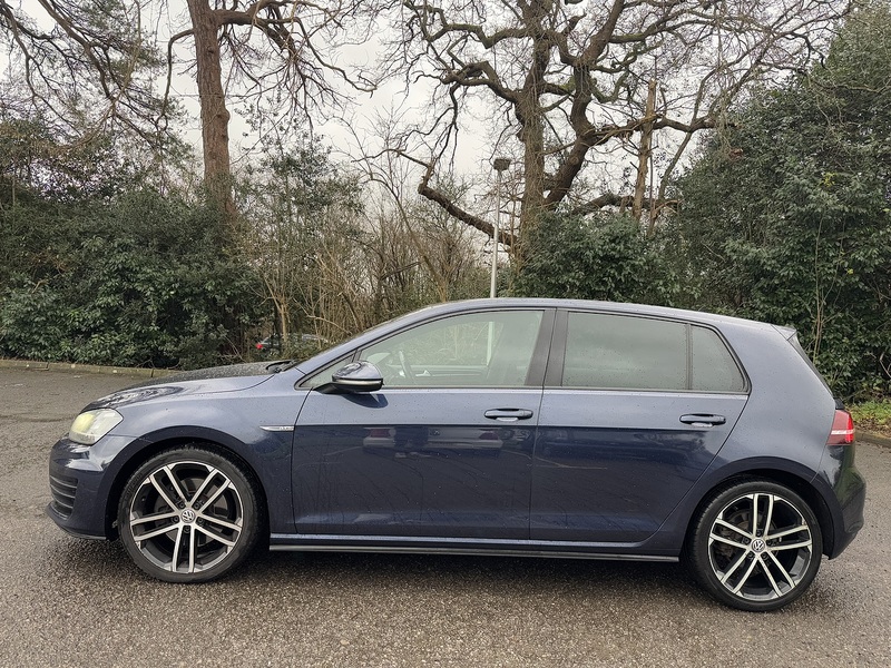 Volkswagen Golf 2.0 TDI BlueMotion Tech GTD Hatchback 5dr Diesel Manual Euro 6 (s/s) (184 ps) - U10397