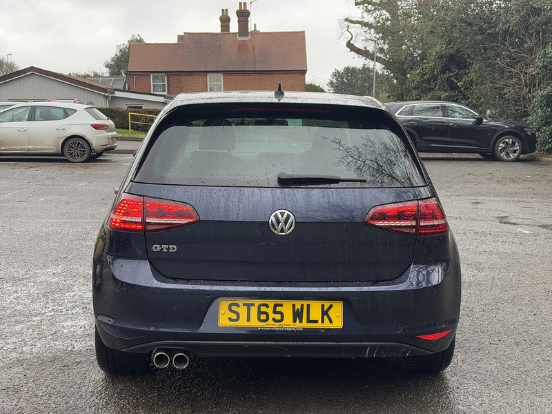 Volkswagen Golf 2.0 TDI BlueMotion Tech GTD Hatchback 5dr Diesel Manual Euro 6 (s/s) (184 ps) - U10397