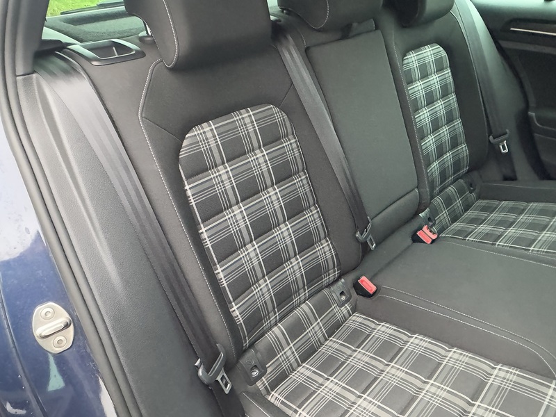 Volkswagen Golf 2.0 TDI BlueMotion Tech GTD Hatchback 5dr Diesel Manual Euro 6 (s/s) (184 ps) - U10397