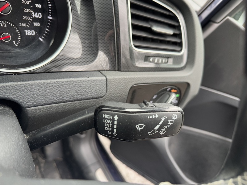 Volkswagen Golf 2.0 TDI BlueMotion Tech GTD Hatchback 5dr Diesel Manual Euro 6 (s/s) (184 ps) - U10397