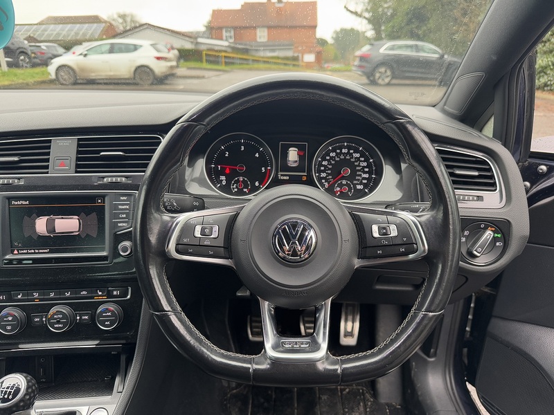 Volkswagen Golf 2.0 TDI BlueMotion Tech GTD Hatchback 5dr Diesel Manual Euro 6 (s/s) (184 ps) - U10397