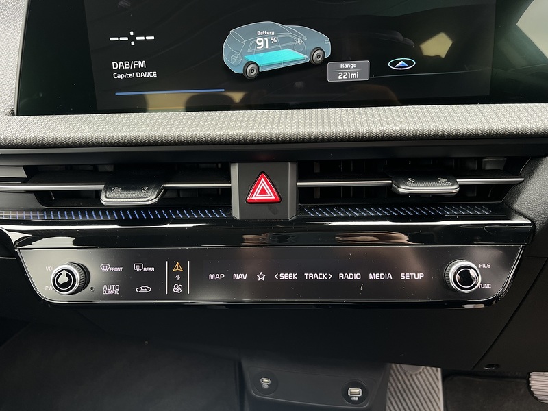 Kia EV6 77.4kWh Air Hatchback 5dr Electric Auto (225 bhp) - U10406