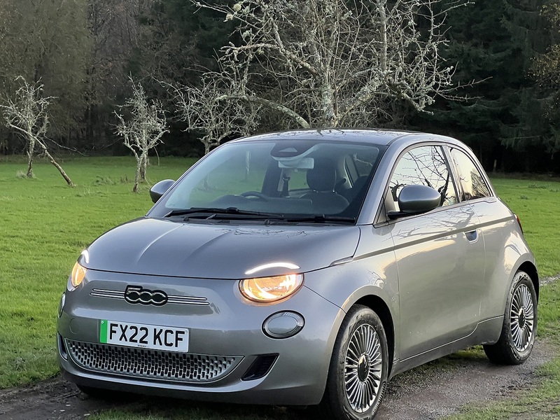 Fiat 500e 42kWh Icon Hatchback 3dr Electric Auto (118 ps) - U10415