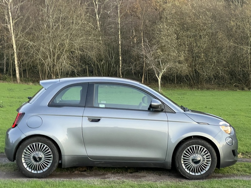 Fiat 500e 42kWh Icon Hatchback 3dr Electric Auto (118 ps) - U10415