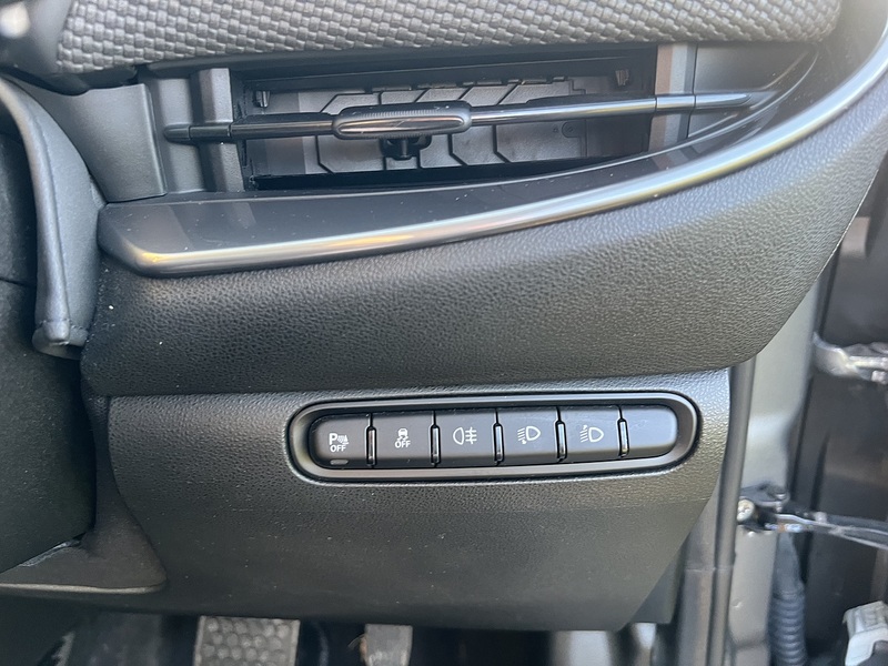 Fiat 500e 42kWh La Prima Hatchback 3dr Electric Auto (118 ps) - U10417