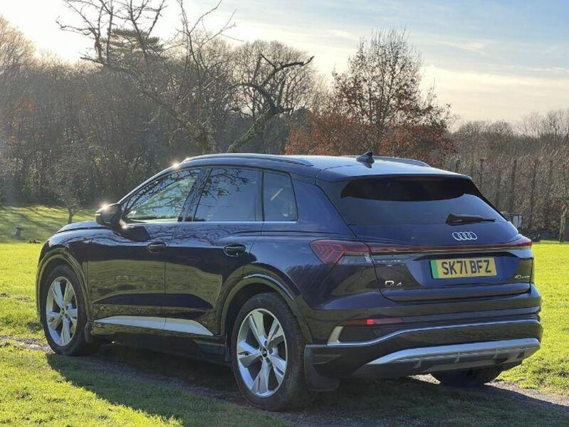 Audi Q4 e-tron 40 S line SUV 5dr Electric Auto 82kWh (204 ps) SUV Automatic Electric - U10436