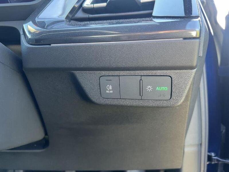 Audi Q4 e-tron 40 S line SUV 5dr Electric Auto 82kWh (204 ps) SUV Automatic Electric - U10436