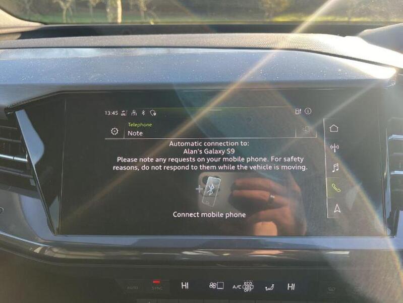 Audi Q4 e-tron 40 S line SUV 5dr Electric Auto 82kWh (204 ps) SUV Automatic Electric - U10436