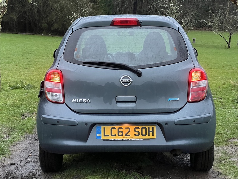 Nissan Micra 1.2 12V Acenta Hatchback 5dr Petrol CVT Euro 5 (80 ps) - U10438