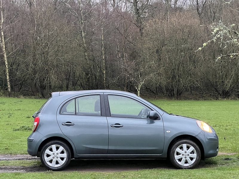 Nissan Micra 1.2 12V Acenta Hatchback 5dr Petrol CVT Euro 5 (80 ps) - U10438