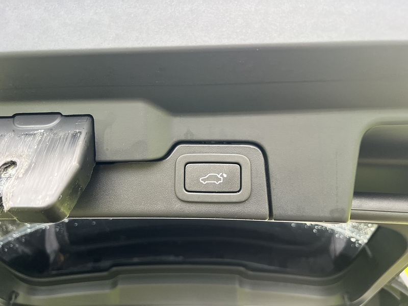 Land Rover Range Rover Evoque 2.0 eD4 SE Tech SUV 5dr Diesel Manual FWD Euro 6 (s/s) (150 ps) - U10453