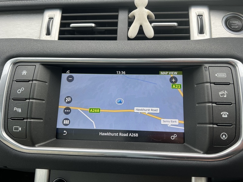 Land Rover Range Rover Evoque 2.0 eD4 SE Tech SUV 5dr Diesel Manual FWD Euro 6 (s/s) (150 ps) - U10453