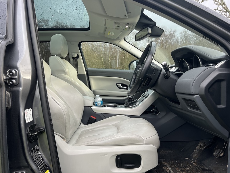 Land Rover Range Rover Evoque 2.0 eD4 SE Tech SUV 5dr Diesel Manual FWD Euro 6 (s/s) (150 ps) - U10453