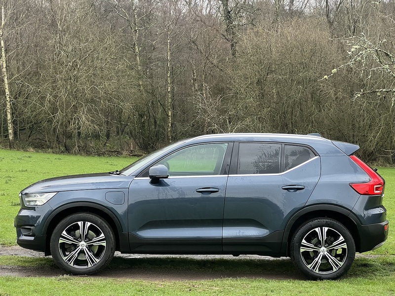 Volvo XC40 1.5h T5 Twin Engine Recharge 10.7kWh Inscription Pro SUV 5dr Petrol Plug-in Hybrid Auto Euro 6 (s/s) - U10461