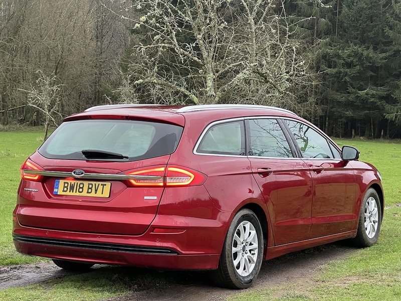 Ford Mondeo 1.5 TDCi ECOnetic Titanium Estate 5dr Diesel Manual Euro 6 (s/s) (120 ps) - U10462