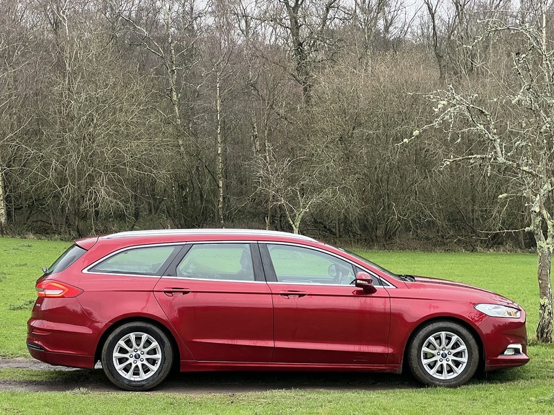 Ford Mondeo 1.5 TDCi ECOnetic Titanium Estate 5dr Diesel Manual Euro 6 (s/s) (120 ps) - U10462
