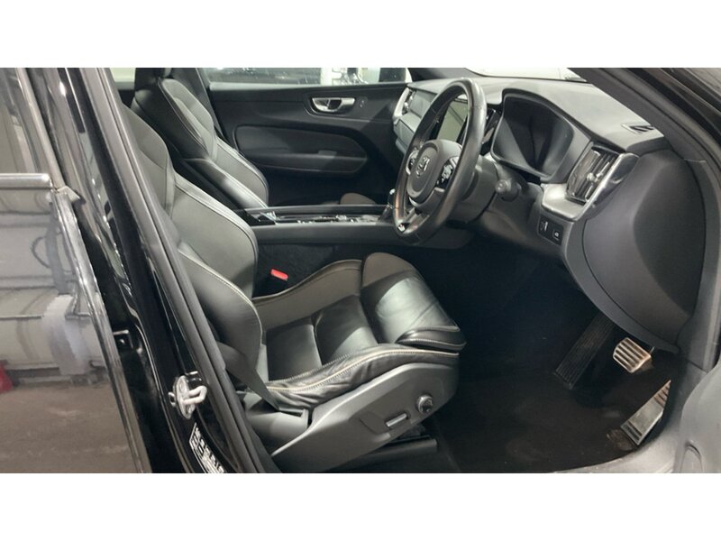 Volvo XC60 2.0 D4 R-Design SUV 5dr Diesel Auto Euro 6 (s/s) (190 ps) - U10466