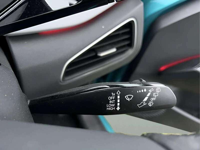 Volkswagen ID.3 Pro Performance 58kWh Family Hatchback 5dr Electric Auto (204 ps) - U10474