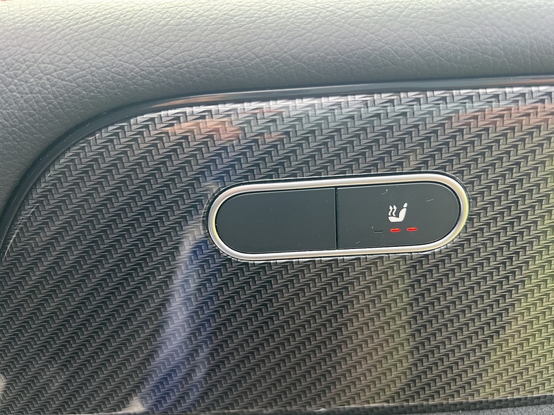 Mercedes-Benz GLB 1.3 GLB200 AMG Line SUV 5dr Petrol 7G-DCT Euro 6 (s/s) (163 ps) - U10477