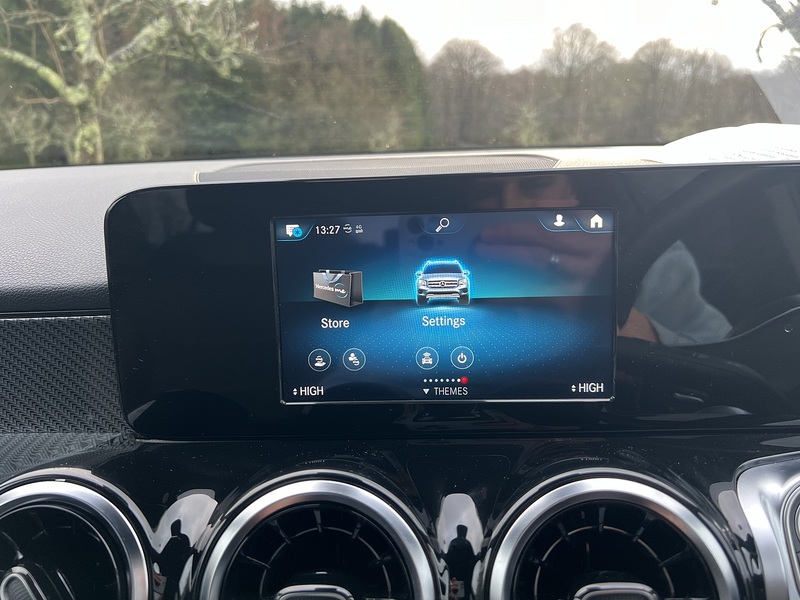 Mercedes-Benz GLB 1.3 GLB200 AMG Line SUV 5dr Petrol 7G-DCT Euro 6 (s/s) (163 ps) - U10477