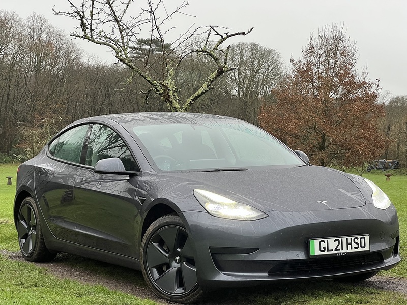 Tesla Model 3 Standard Range Plus Saloon 4dr Electric Auto RWD (241 bhp) - U10478