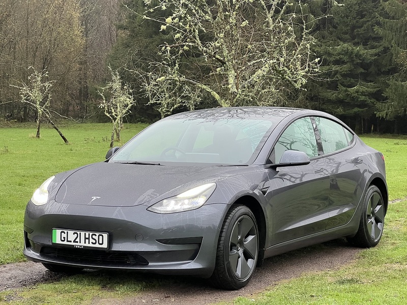 Tesla Model 3 Standard Range Plus Saloon 4dr Electric Auto RWD (241 bhp) - U10478