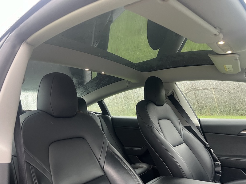 Tesla Model 3 Standard Range Plus Saloon 4dr Electric Auto RWD (241 bhp) - U10478