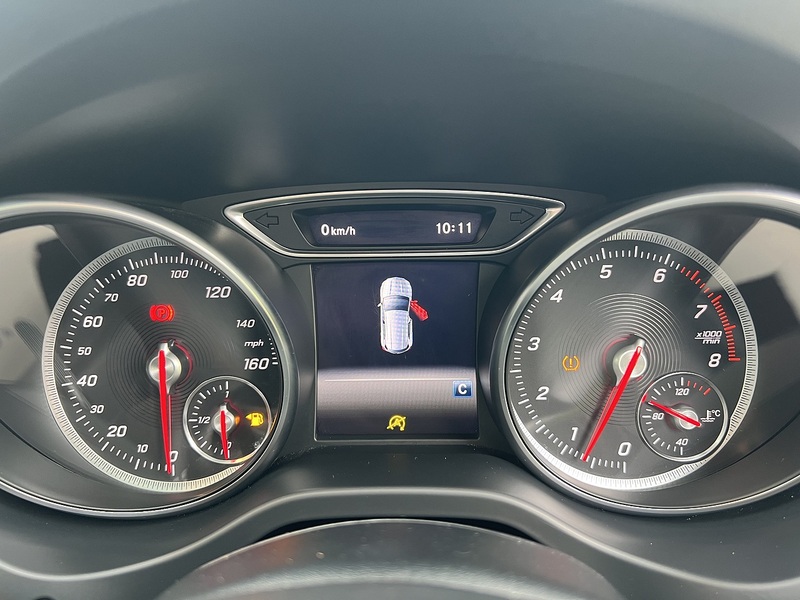 Mercedes-Benz GLA 1.6 GLA200 Sport (Premium Plus) SUV 5dr Petrol Manual Euro 6 (s/s) (156 ps) - U10480