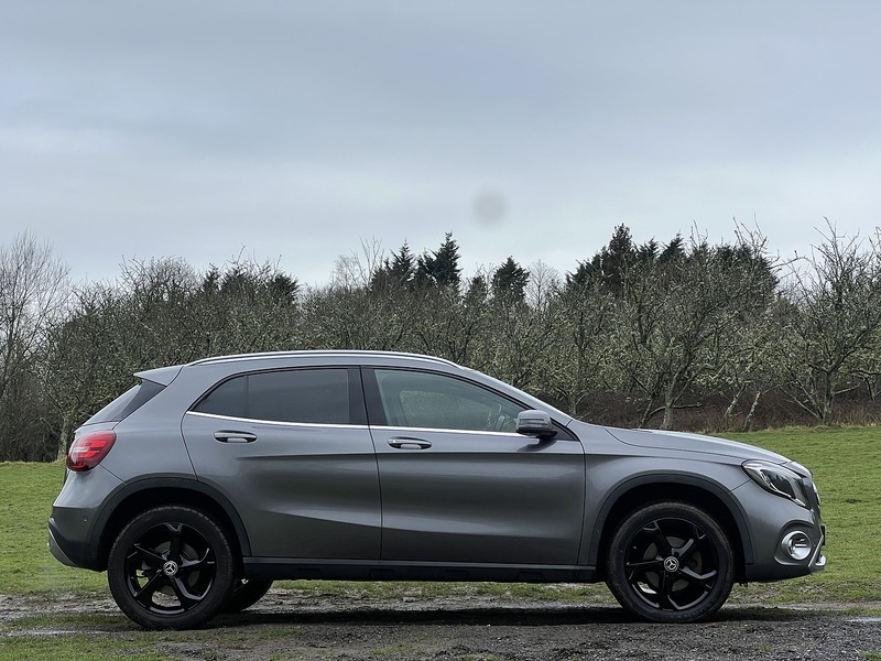 Mercedes-Benz GLA 1.6 GLA200 Sport (Premium Plus) SUV 5dr Petrol Manual Euro 6 (s/s) (156 ps) - U10480