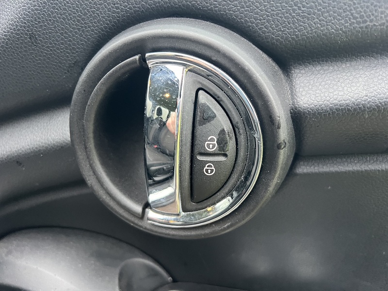 MINI Hatch 1.5 Cooper Hatchback 5dr Petrol Manual Euro 6 (s/s) (136 ps) - U10481