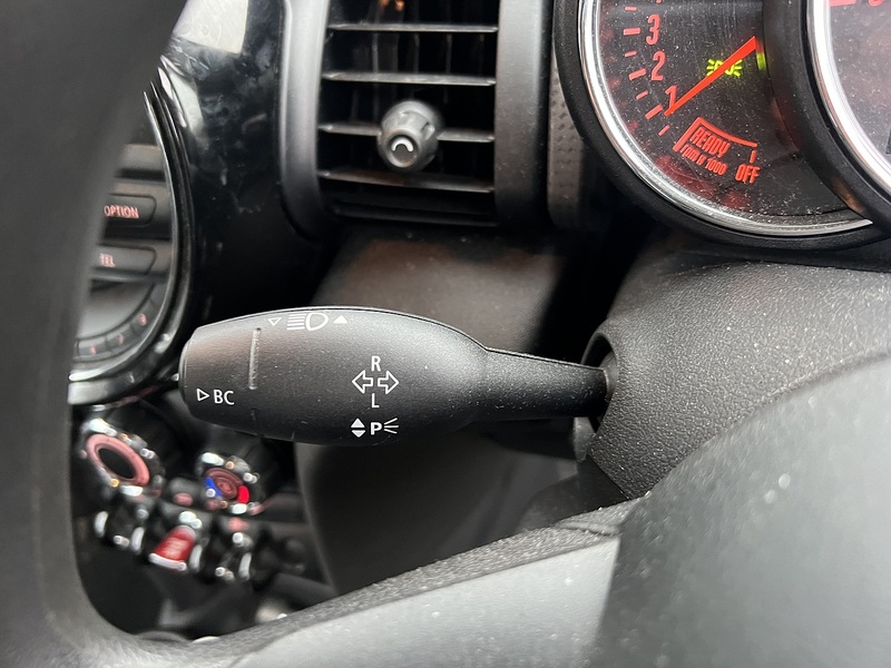MINI Hatch 1.5 Cooper Hatchback 5dr Petrol Manual Euro 6 (s/s) (136 ps) - U10481