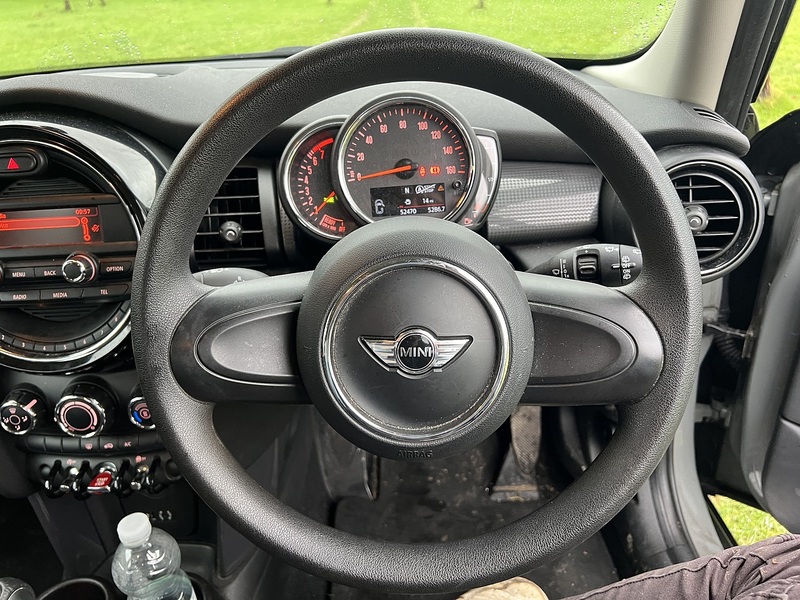 MINI Hatch 1.5 Cooper Hatchback 5dr Petrol Manual Euro 6 (s/s) (136 ps) - U10481