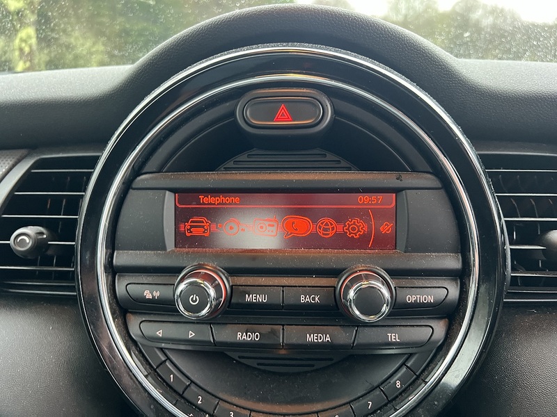 MINI Hatch 1.5 Cooper Hatchback 5dr Petrol Manual Euro 6 (s/s) (136 ps) - U10481