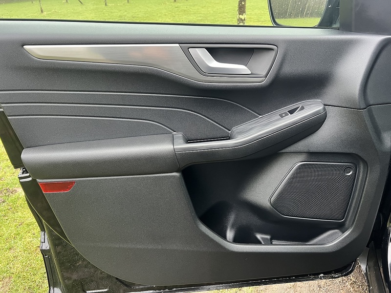 Ford Kuga 1.5 EcoBlue Titanium Edition SUV 5dr Diesel Auto Euro 6 (s/s) (120 ps) - U10497