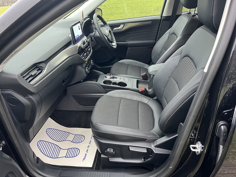 Ford Kuga 1.5 EcoBlue Titanium Edition SUV 5dr Diesel Auto Euro 6 (s/s) (120 ps) - U10497